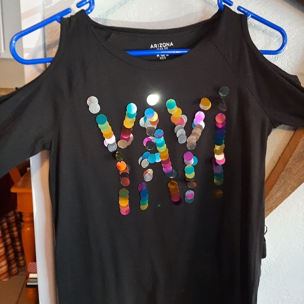 Black sparkle yay shirt